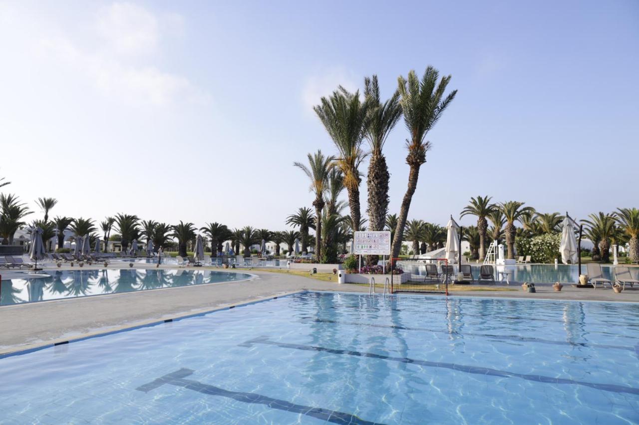 The Mirage Resort & Spa Al-Hammamat Bagian luar foto Pool at the Dan Hotel