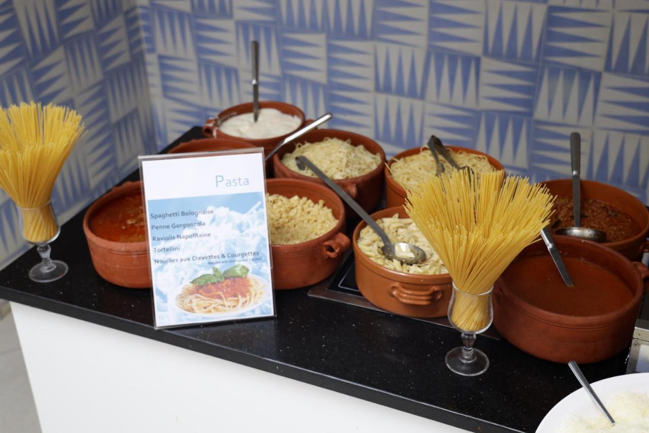 The Mirage Resort & Spa Al-Hammamat Bagian luar foto Pasta