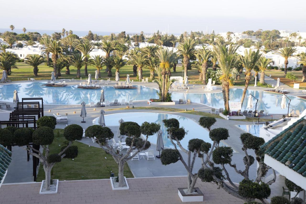 The Mirage Resort & Spa Al-Hammamat Bagian luar foto A view of the resort